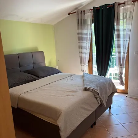 Veronica Apartament *